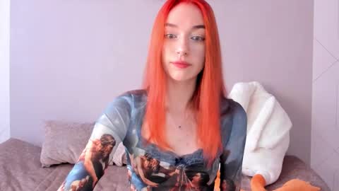 mel__lisa online show from March 10, 1:43 am