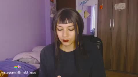 Melissa  -  -  Please help me to reach 100 thumbs up online show from May 31, 10:22 pm