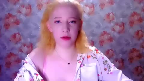 Mel Mellie online show from April 24, 11:29 pm