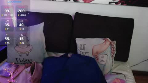 Snapshot of mel_raise chatting on February 4, 6:49 pm mel raise online show from February 4, 6:49 pm