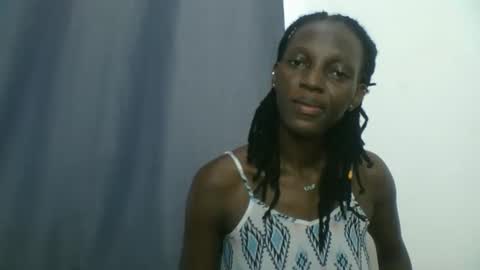 Snapshot of melanie_goddesss chatting on September 12, 6:46 am milly online show from September 12, 6:46 am