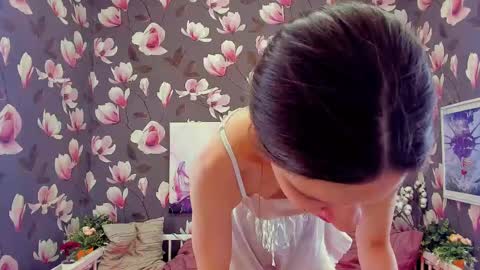 Snapshot of melanie_grant chatting on February 13, 11:50 am Melanie online show from February 13, 11:50 am