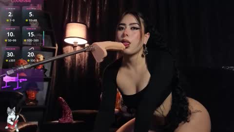 Mel online show from November 24, 11:15 pm