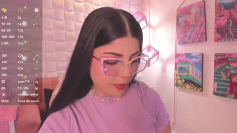 Snapshot of melaniegrayx chatting on September 19, 2:29 pm melaniegrayx online show from September 19, 2:29 pm