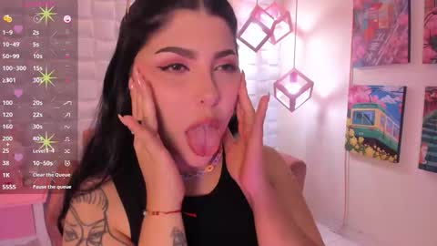 Snapshot of melaniegrayx chatting on October 10, 2:49 pm melaniegrayx online show from October 10, 2:49 pm