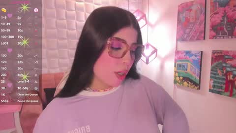 Snapshot of melaniegrayx chatting on November 10, 2:38 pm melaniegrayx online show from November 10, 2:38 pm