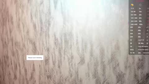 Snapshot of melanierioss_ chatting on October 6, 1:08 pm online show from October 6, 1:08 pm