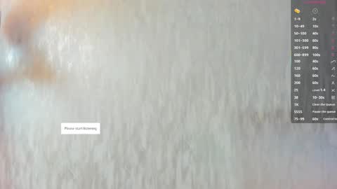 Snapshot of melanierioss_ chatting on October 10, 1:43 pm online show from October 10, 1:43 pm