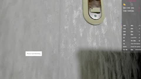 Snapshot of melanierioss_ chatting on October 20, 1:00 pm online show from October 20, 1:00 pm