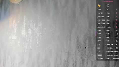 Snapshot of melanierioss_ chatting on November 23, 1:00 pm online show from November 23, 1:00 pm