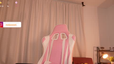 Snapshot of melanieryann_ chatting on January 28, 8:14 am Ig melysweet online show from January 28, 8:14 am