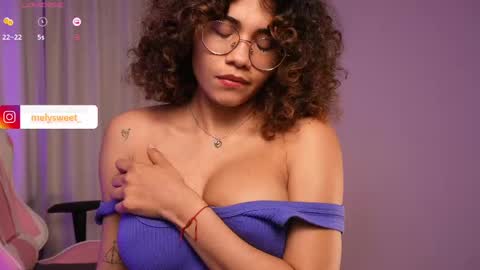 Snapshot of melanieryann_ chatting on February 22, 7:34 am Ig melysweet online show from February 22, 7:34 am