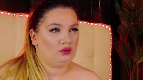 melanniebrown online show from March 27, 4:51 am