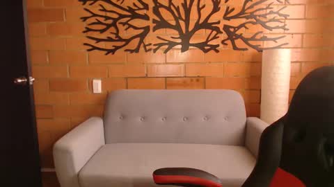 Melanny online show from February 6, 11:46 am