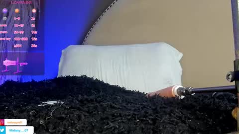 melany online show from November 22, 1:10 pm