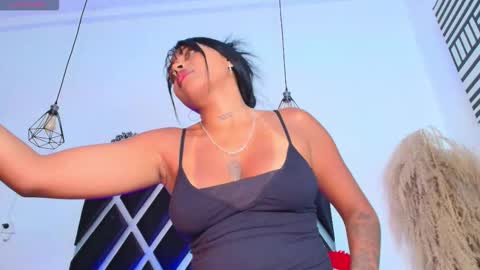 Snapshot of melanyy_miller chatting on October 6, 10:18 pm melanny online show from October 6, 10:18 pm