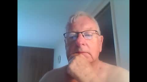 melbourne000 online show from February 9, 5:08 am