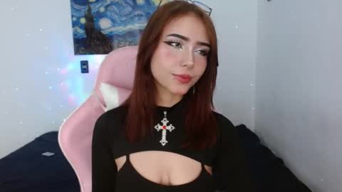 Snapshot of melhoneymoon chatting on October 17, 2:59 am Mel online show from October 17, 2:59 am