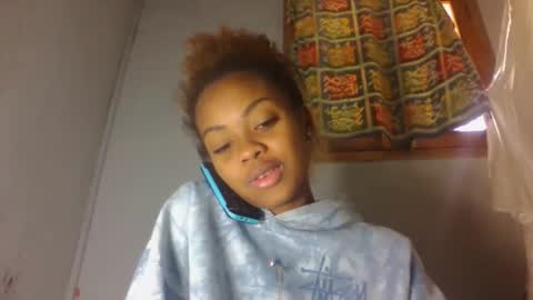 Snapshot of meliana98 chatting on October 13, 7:08 am meliana98 online show from October 13, 7:08 am