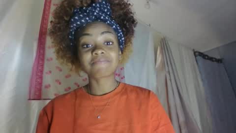 Snapshot of meliana98 chatting on October 17, 6:38 am meliana98 online show from October 17, 6:38 am