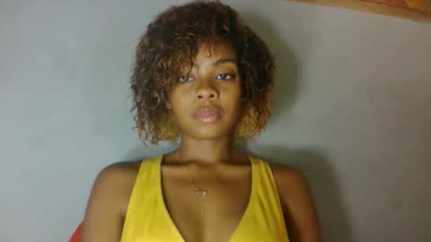 Snapshot of meliana98 chatting on October 20, 10:05 am meliana98 online show from October 20, 10:05 am