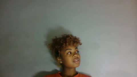 Snapshot of meliana98 chatting on October 21, 8:04 am meliana98 online show from October 21, 8:04 am