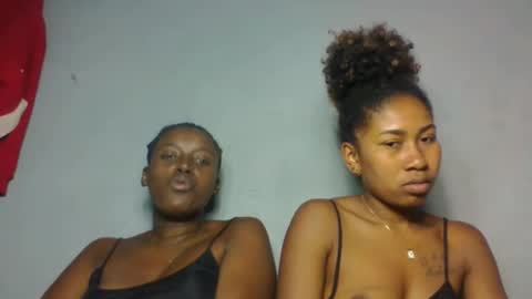 Snapshot of meliana98 chatting on November 10, 6:51 pm meliana98 online show from November 10, 6:51 pm