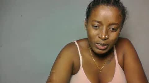 Snapshot of meliana98 chatting on November 12, 1:22 pm meliana98 online show from November 12, 1:22 pm