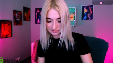 Melisa online show from May 26, 7:21 pm