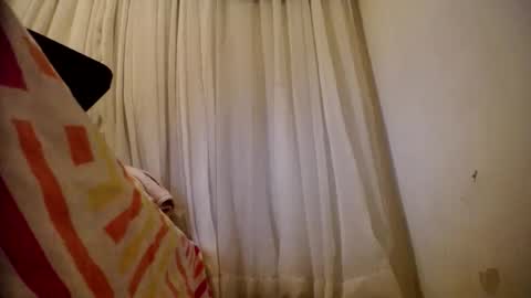 Snapshot of melishanton chatting on February 2, 6:37 am melishanton online show from February 2, 6:37 am