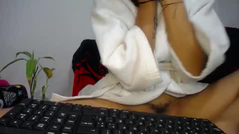 Snapshot of meliss1 chatting on January 10, 5:24 pm melissa online show from January 10, 5:24 pm