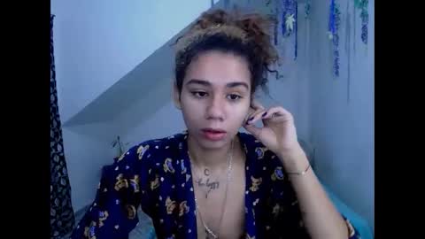 Snapshot of meliss1 chatting on January 22, 4:02 pm melissa online show from January 22, 4:02 pm