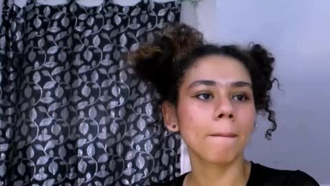 Snapshot of meliss1 chatting on March 3, 5:50 pm melissa online show from March 3, 5:50 pm