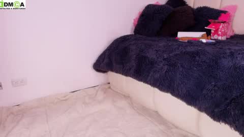 The Best deepthroat ever. online show from April 7, 8:04 am