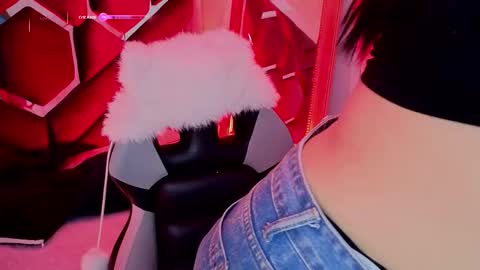 Lissa  online show from February 27, 7:03 pm