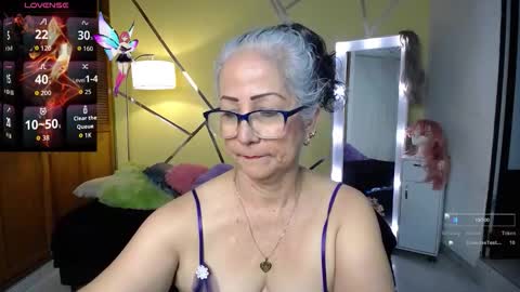 Snapshot of melissa_coleman_ chatting on September 21, 10:44 pm melissa_coleman_ online show from September 21, 10:44 pm
