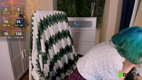 Melissa online show from December 29, 11:50 pm