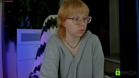 Melissa online show from April 23, 10:34 pm