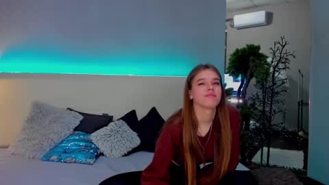 MelissaCrayzy online show from February 14, 9:56 am