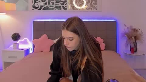 MelissaCrayzy online show from April 22, 5:54 am