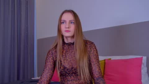 Snapshot of melissamelrey chatting on February 9, 11:47 am MelissaBerry online show from February 9, 11:47 am