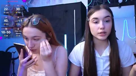 Mel online show from February 20, 3:12 pm