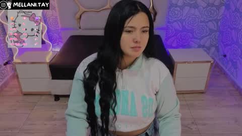 Snapshot of mellani_tay chatting on November 6, 3:18 am Mellani online show from November 6, 3:18 am