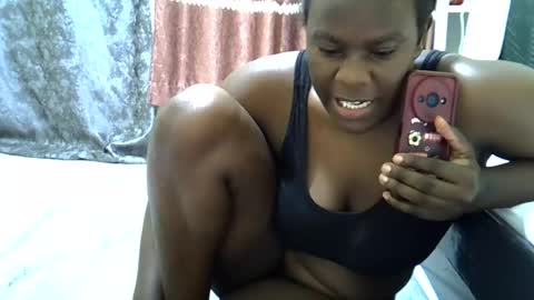 mellanine_ebony online show from June 24, 7:51 am
