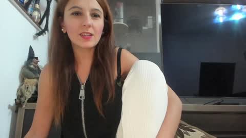 MellyMell  online show from October 15, 6:52 pm