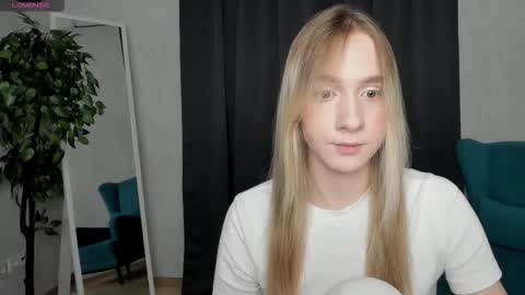 mellisadream online show from October 9, 2:31 am