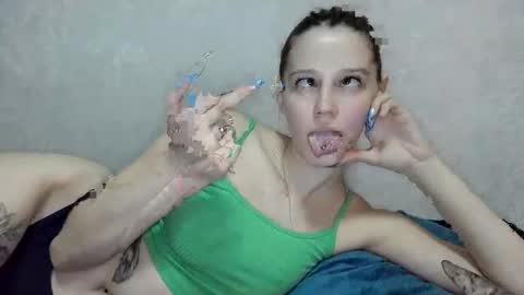 Snapshot of mellisamaxwell chatting on November 30, 4:44 pm Mellisa online show from November 30, 4:44 pm