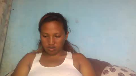 Snapshot of mellissia02 chatting on February 14, 5:19 am mellissa online show from February 14, 5:19 am