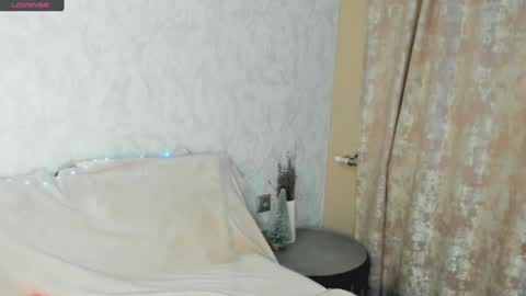 Snapshot of melmooon chatting on January 23, 4:26 pm MelMooon online show from January 23, 4:26 pm