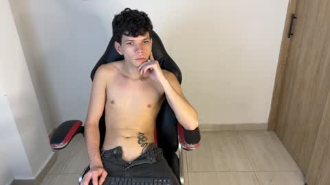 Melo online show from January 12, 4:10 am